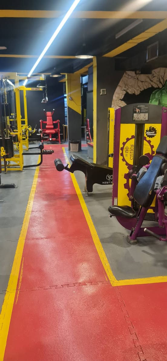 انضم الآن إلى POWER HOUSE GYM man  واستمتع بالتدريب في قاعة مجهزة بأحدث الأجهزة الأمريكية المتطورة، وأجواء رياضية مميزة تساعدك على تحقيق أهدافك وبناء جسم قوي وصحي.
🏋️‍♂️ أجهزة حديثة 💪 بيئة رياضية محفزة 🔥 نتائج تبدأ بالإرادة
⭐ سعر الاشتراك الشهري فقط 25,000 دينار ⭐
لا تؤجل حلمك... ابدأ اليوم وكن النسخة الأقوى من نفسك!
Power House GYM Man القوة تبدأ من هنا
#الخطيب_شارع_الظغط


**إذا كنت صاحب هذا الإعلان وتريد حذفه لأي سبب، رجاءا أرسل رسالة إلى الدعم الفني**