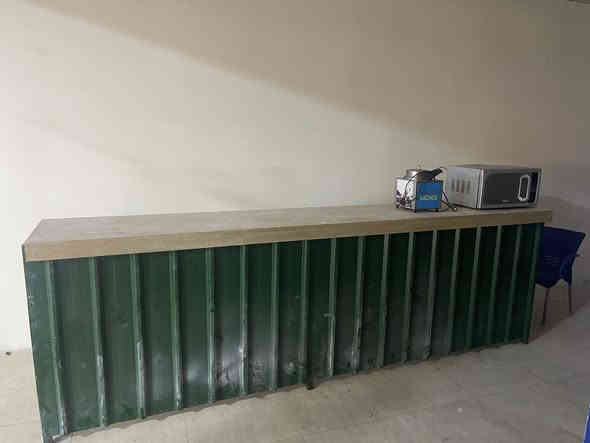 ميز تفصال شغل درجه اولى وبسعر كلش مناسب ***********
