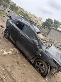 للبيع فورتي 2020 صار بيها حادث  ابيع ع وضعها  كير مكينة مابيهم شي  مكي...