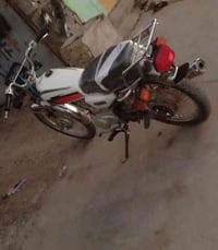 دراجه لبيع نامه برو موديل 2019 سعر 350الف وبيه مجال قليل حك الجيه الشر...