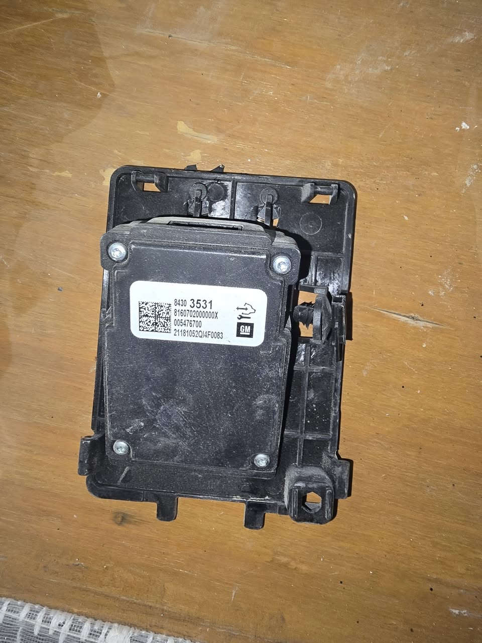 سلام عليكم غراض ترفرس واكادياادوات جدد وكله اصلي مرايه جانبيه يسار اكاديا دنلي 
ويدات ابيض صدفي مال ترفرس برمير 
حروف GMC جدد بحاله الوكاله 
تخم نوزلات جدد بحاله الوكاله ترفرس 
وهاي باقي الغراض بالصور        ***********
