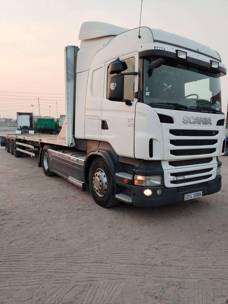 سكانيه للبيع موديل 2012 رأس وعربانه محرك نجكسن  عربانه شمتز تخم تاير كير ٣ب٣ فول مواصفات ثلاجه رتايدر تحكم ستيرن سنويه 29 شرط تحويل سياره كفاله عامه بشرط وضغ شركه ***********
الحله جبله معرض النصراوي
