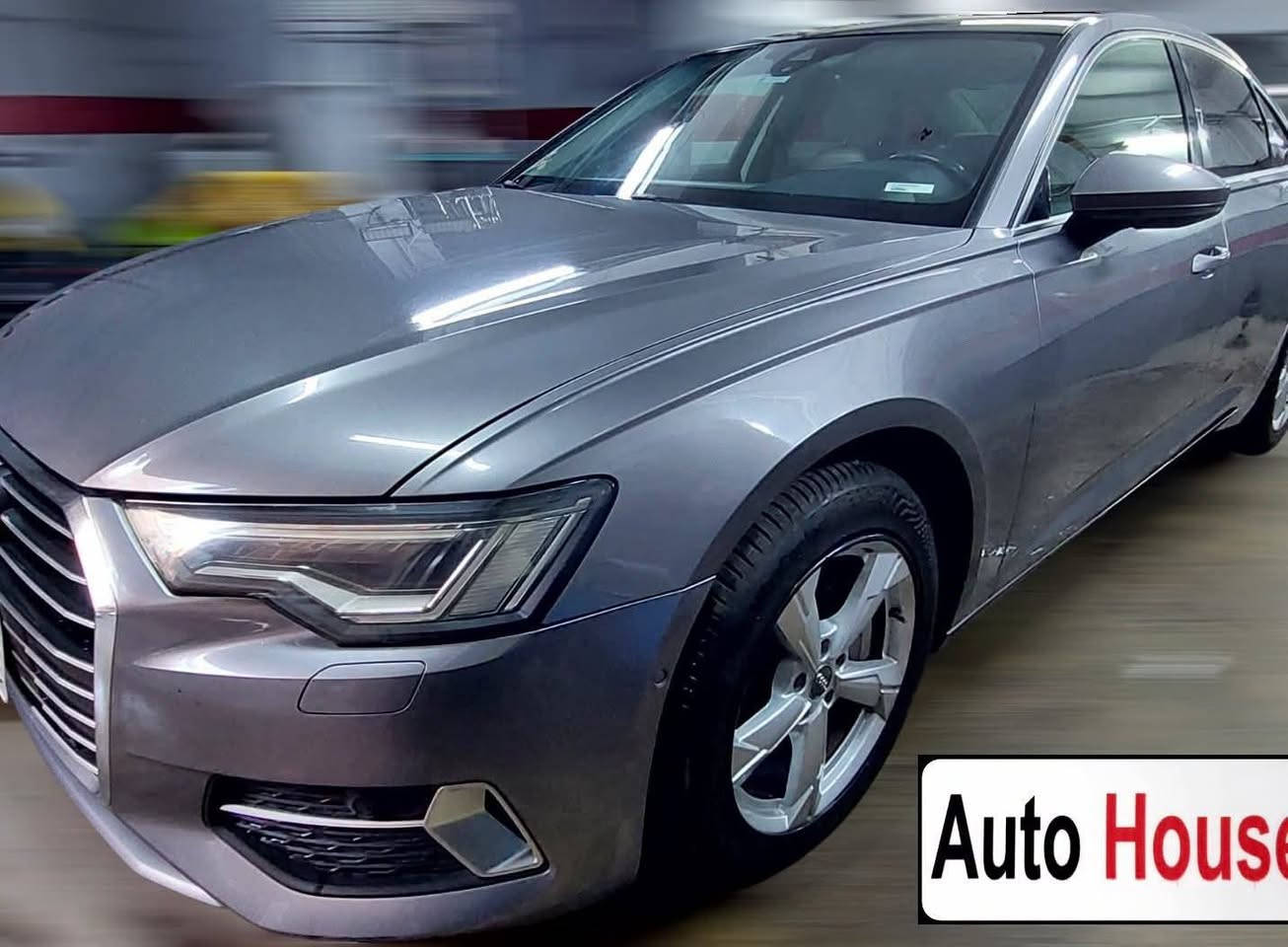 🚘 للبيع | Audi A6 S line موديل 2020 | أعلى فئة

✅ موديل 2020
✅ الفئة S line – أعلى تجهيز
✅ عداد 129,000 كم
✅ صيانات توكيل بالكامل
✅ كاوتش جديد
✅ حالة ممتازة وجاهزة للفحص

أبرز الكماليات: ⭐ محرك 2.0 TFSI تيربو مع فتيس S tronic ⭐ عدادات Audi Virtual Cockpit ⭐ شاشتان MMI Touch ⭐ نظام Audi Drive Select ⭐ فرش جلد فاخر ⭐ كراسي كهرباء بذاكرة ⭐ تكييف أوتوماتيك 4 مناطق ⭐ إضاءة داخلية Ambient Light متعددة الألوان ⭐ فتحة سقف ⭐ كاميرا خلفية + حساسات أمامية وخلفية ⭐ مثبت سرعة ⭐ دخول وتشغيل بدون مفتاح ⭐ LED Matrix Headlights ⭐ جنوط رياضية S line ⭐ مرايات كهربائية ضم وتسخين ⭐ Apple CarPlay & Android Auto

السيارة بحالة ممتازة جدًا، صيانة منتظمة، ولا تحتاج أي مصروف.

📍 المعاينة: الإسكندرية
للاستعلام 01210996798 الاسكندرية, مصر


**إذا كنت صاحب هذا الإعلان وتريد حذفه لأي سبب، رجاءا أرسل رسالة إلى الدعم الفني**