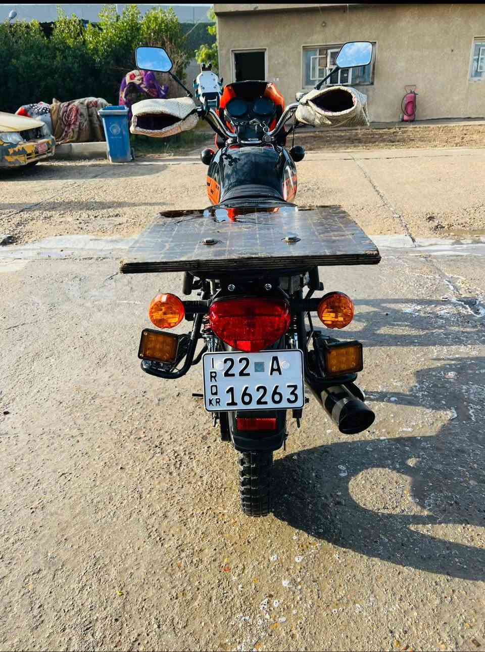 سلام عليكم شباب.      مكلف بل نشر
دايوان 25 لبيع
 نازله قبل شهر11 مكينه 200
رقم اربيل  سعر 2و500
بيها مجال بسيط ***********
