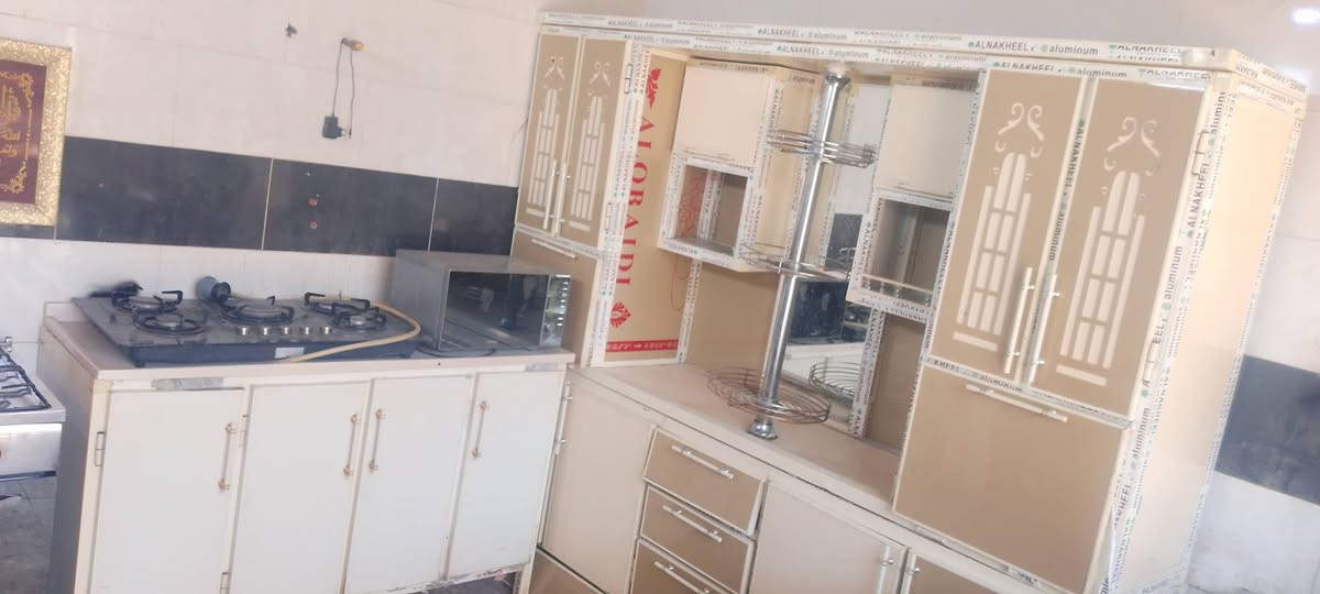 كاونترمترين ونص وسنك مترونص مرمر***********
