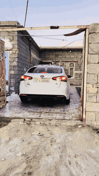 السلام عليكم فورتي مديل 2017 بسمي تحويل ثاني يوم سياره جاهزه كير مكينه تبريد تدفه حداديه تخم تاير جديد دوشمه سياره جاهزه الخير  تايرك وين  ماتريد بيه صبغ فقط باب سايق والي وره بدون حادث شراي بيك خير وتدلل  مكاني ناصريه المركز سعر 125. 

‭0785 082 7233‬
