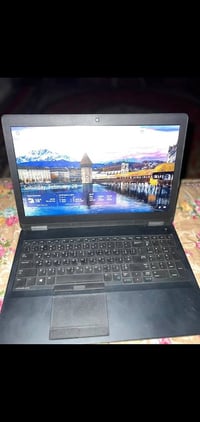 i5-6300u • ٨ جيجا رام • ssd ٢٣٨ جيجا