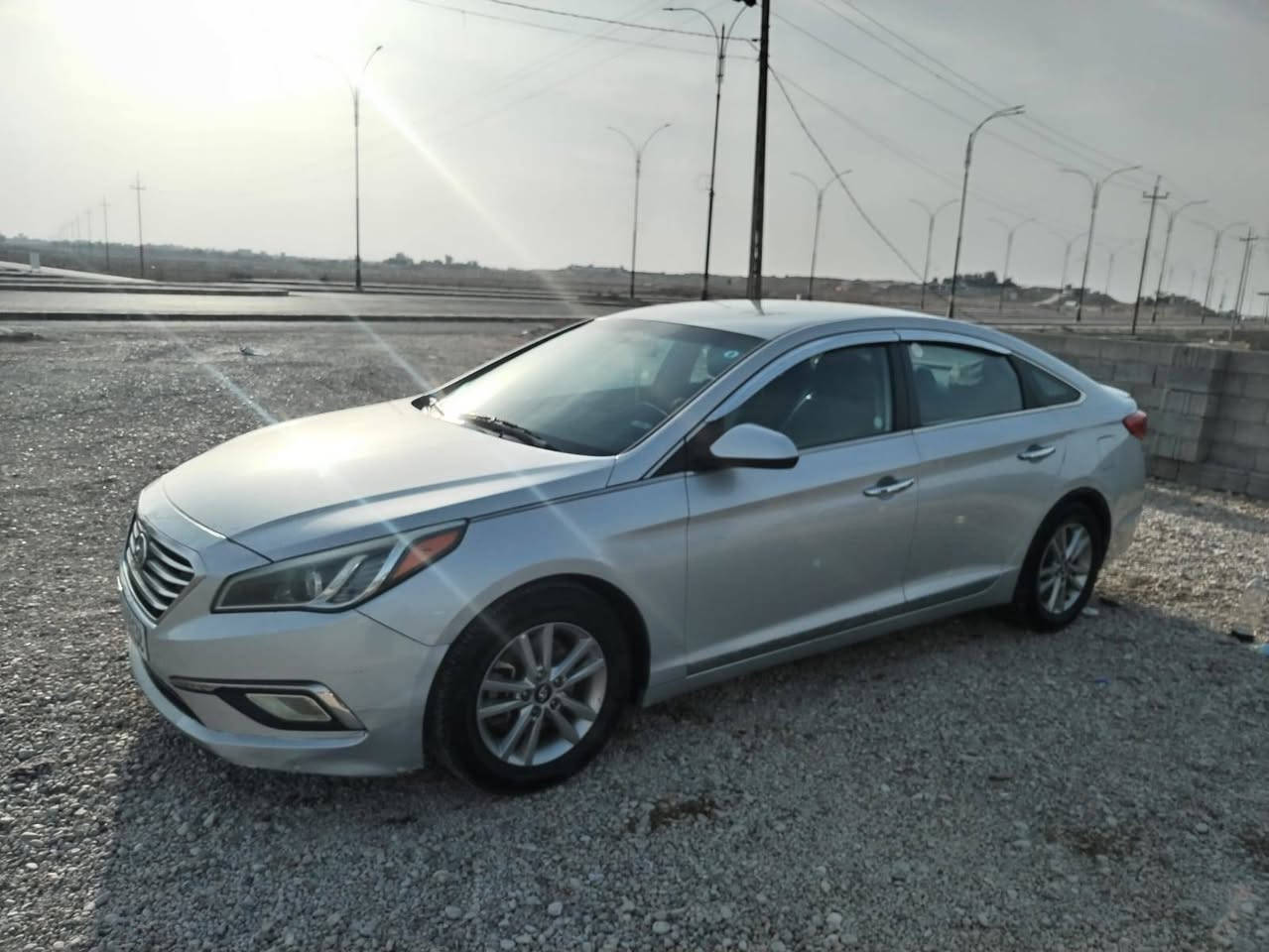 السلام عليكم
سوناتا موديل 2016 للبيع وارد امريكي 
كلين بدون دواخل 
ماشيه 194ميل 
رقم بغداد بسمي تحويل مباشر 
مكان السياره الخالديه 
السعر 132وبيه مجال 
***********
