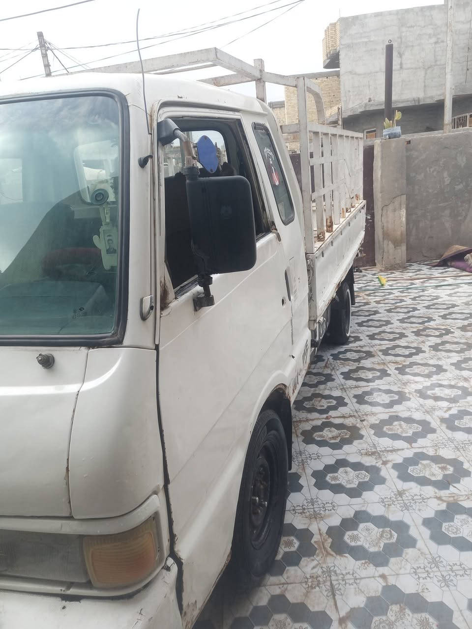 سلام عليكم كيه بنكو 96 قماره وربع سبعه جنكال رقم بغداد انكليزي تحويل ثاني يوم مكينه مجفته جديد وبم ونوزل جديد صدر جديد شاصي مكفول رقم شاصي مكفول المكان ديالى خان بني سعد للاستفسار نتصال ع رقم ***********
