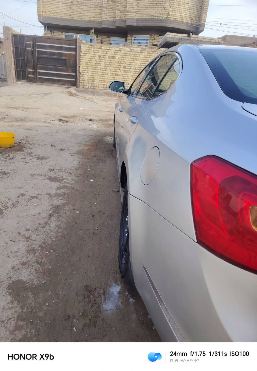 سلام عليكم كيا كادنزا 10 خليجيه فقط جاملغ امامي بدون دواخل كير مكينه تبريد تخم تاير تبريد قطعتين سياره جاهزه الاخير ب90بيه مجال سنويه ما ساقطه ترهم مراوس بتكسي ***********
