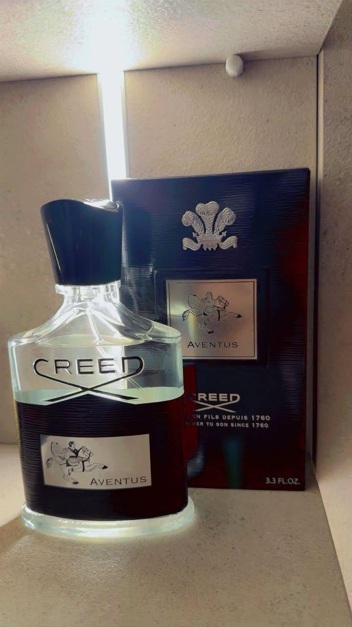 السلام علكيم
عندي 7 عطور اصليه ضمان 
الفي مستعمل نص 
ديور هوم انتنس
ديور سوفاج الكسير
ديمارلي 2
بنهلغنز 
كريد افينتوس
—————— كلهن مستعملات اكثر شي 10 بخات
اخذهن وين متريد تفحصهن افحصهن مشتريهن من اورزدي وعلي بيوتي السعر كلي 1.800 مليون وثمنميه
*********** راسلني واتساب وتدلل
