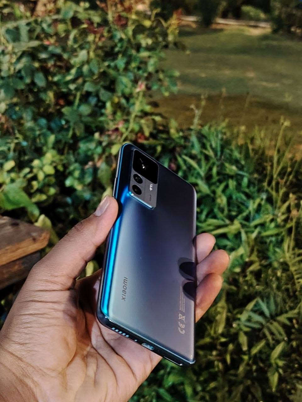 السلام عليكم ، 265 وبي مجال .
Xiaomi 12T
ذاكرة 256 برام 8+8 وكامره 108 ميگا بكسل .
معالج Dimensity 8100-Ultra يشغل 90 فريم ببجي .
شحن 120 واط يشحن من صفر ل100 ب20 دقيقه .
ملحقاته شاحن وكفر فقط .
للتواصل خاص او ع الرقم *********** بي واتساب .

