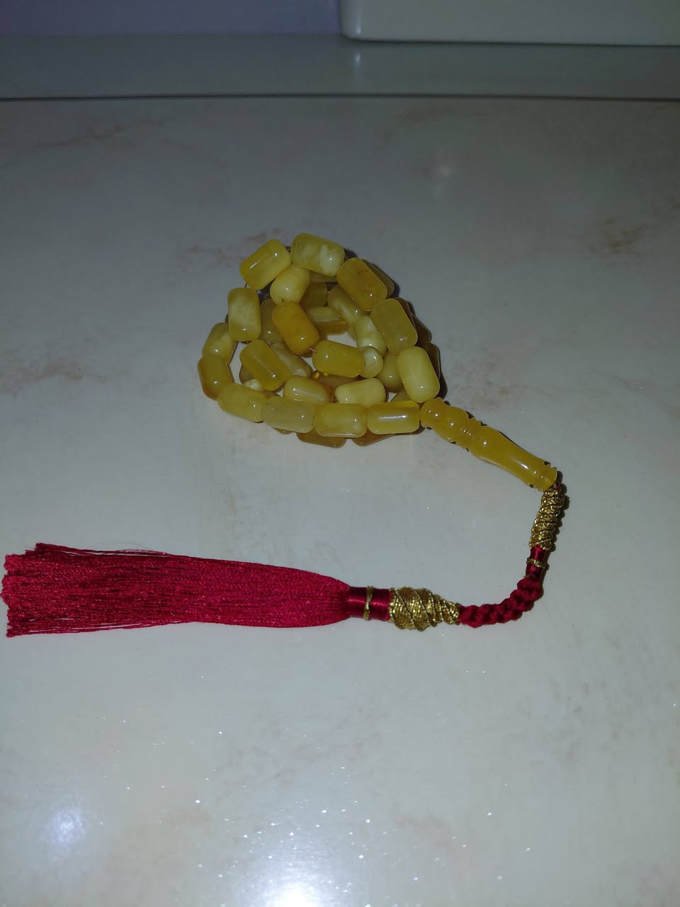 السلام عليكم شباب مسباح كهرب بلطيقي حر طبيعي المسباح ماخذ لون وبالحقيقة بعد احلا اخذته من مزاد سامر البابلي مع كارت ضمان الوزن 35 غرام ونص عنواني بغداد الدوره ابو دشير رقمي ***********
