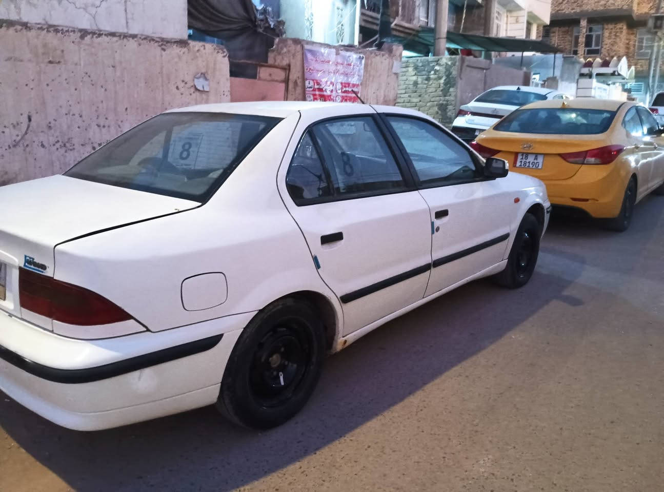 سمند موديل 2011 رقم بابل بسمي سنويه ساقطه  سياره عل ايدي من شركه كير محرك حداديه تخم تاير كهربائيات كله شغاله تبريد بي بوري طاك سياره كلش حلوه وترايه احلى بعد سعره 39وبيه مجال حك الجيه مكاني بل الحله سياره حلو بيه خياس بدوسه فقط بحافته دوسه ***********
