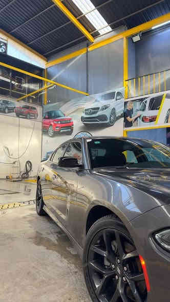 السلام عليكم جاجر 2022 Gt للبيع فقط
مواصفات جي تي معروفه 
رقم بغداد الانكليزي بأسمي مداور ثاني يوم
السياره كلين على ايدي كصيتها بدون ايرباك بيها بارد فقط في الجاملغ الخلفي والجاملغ الامامي كلير من امريكا السونار وصور الحادث موجود بالمنشور
السياره تخم تايرات جدد حداديه اماميه خلفيه جديده
ماشيه 29 الف ميل 
مكاني حلة شارع ٤٠  
السعر 300 وبيها مجال بسيط 
***********
***********
