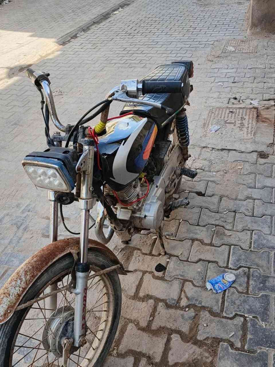 سلام عليكم درجه نامه درجه حلوه مال كراب ما نقصها شي فقد جوزه واليد مامي درجه حلوه سعر 350 وبيها مجال رقم الهاتف***********
