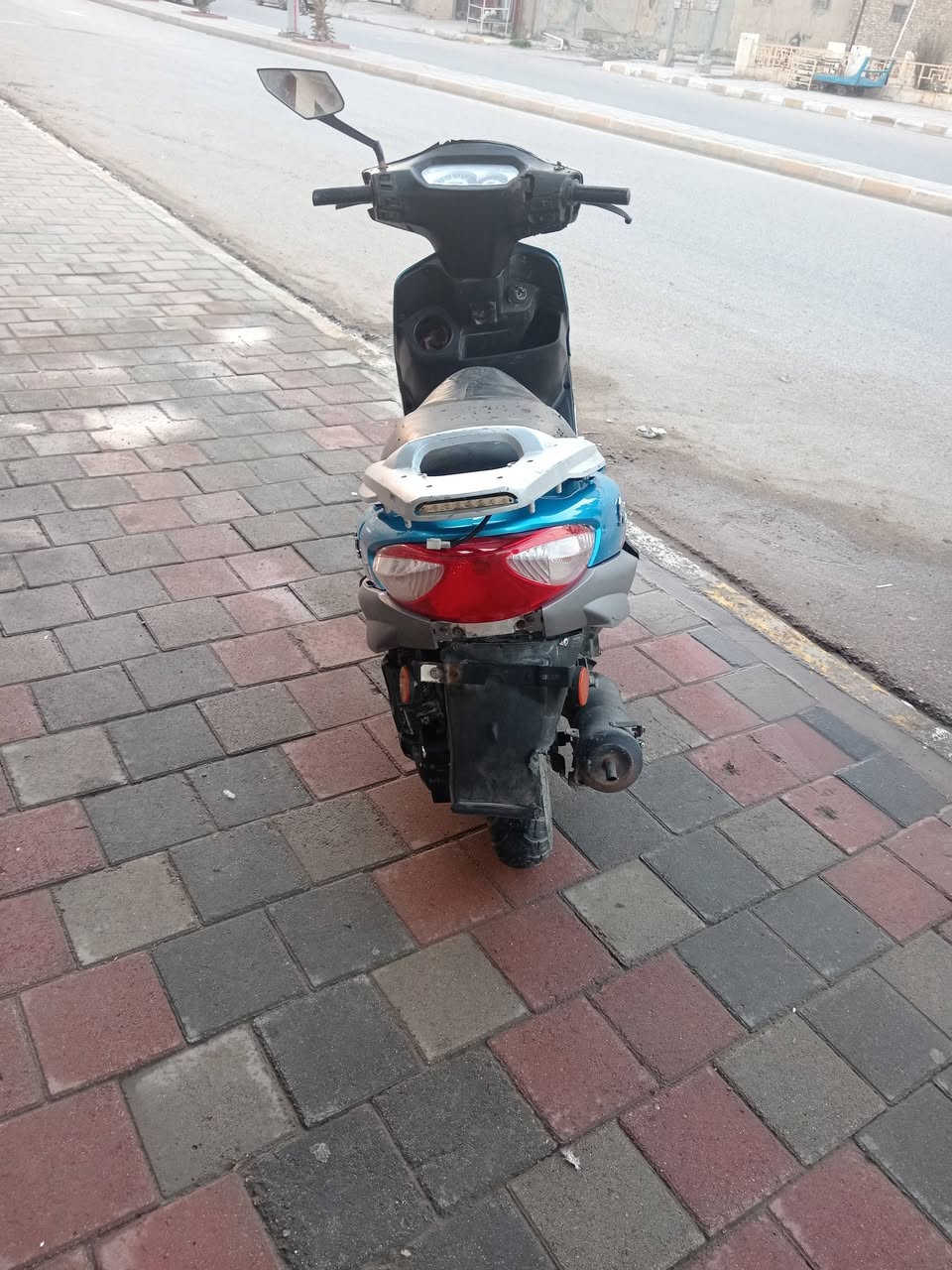 دراجه سايم نظيفه
5 كيلو قرب جامع الشهداء موبايل ***********
