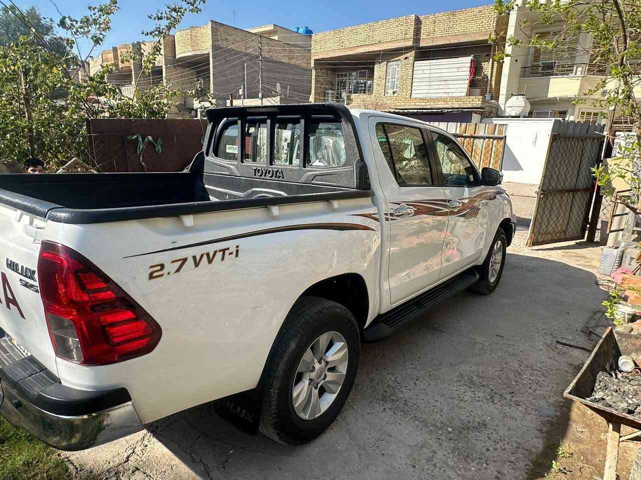 سلام عليكم بيكم للبيع ٢٠١٦ اتماتيك رقم بغداد نكليزي جديد  مكينه جديدكير جديد فول موصفات تحكم ستيرن بصمه تخم تاير المكان بغداد سعره ٢٦٠ وبيه مجال حك جيه  
***********
