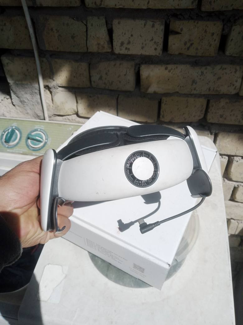 السلام عليكم 
طلعت هاي القطعه ما اعرف كامله بيهه نقص ابيعهه على وضعهه شرط الشغل اكيد التفيده يكتبلي سعره وبالخير عليه  مكاني العامريه للاستفسار مراسله ماسنجر او واتساب على الرقم 
*********** بغداد, العراق
