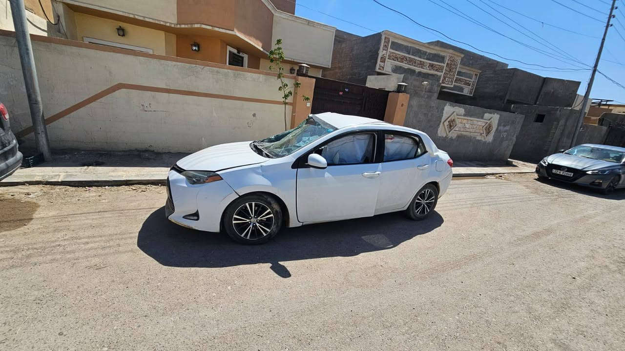 السلام عليكم
كورلا اللون ابيض 
موديل ٢٠١٨
مواصفات معروفه.  Le
باسمي 
السياره بيه حادث
بيع فقط
رقم هاتف. ***********
