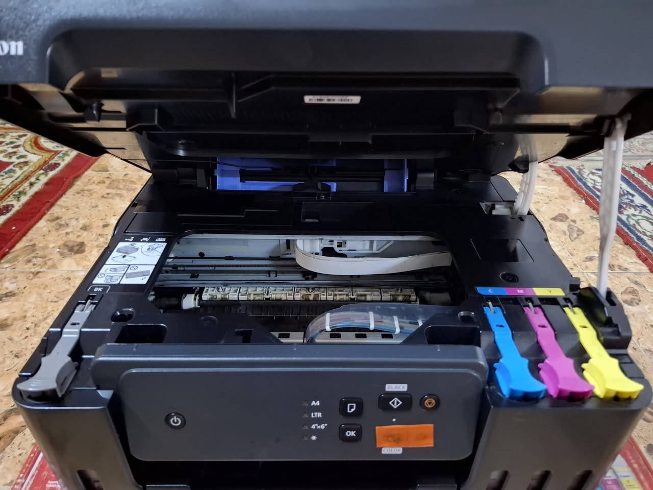 طابعة كانون 🖨  جديدة ما مفتوح بيه برغي اطيك بيه ضمان بعدهي بحبر شركة حبر سائل كيبل أغراضه كله موجودة  ستخدام قليل [سعرة140] الف يوجد توصيل[ ***********]
