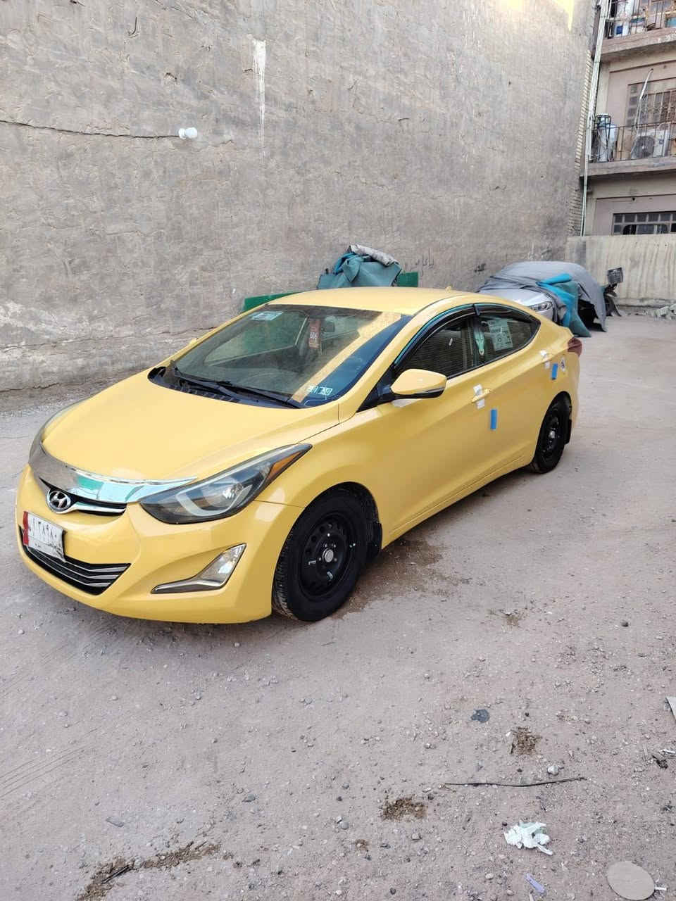 السلام عليكم النتره موديل2015لبيع وارد أمريكي بيه باب العبري وشويه من الجاملغ بدون دواخل ولباقي ليبل واحد  لغود شواصي حوض كفاله رقم بابل نكليزي بس عل ستلام اللوحات مصفره هيه وغرامه مكينة 1800دوش مكينه وكير وحداديه وكهربائيات مكفولات تبريد ثلج⛄ تخم تاير جديد السياره احله من الصور كل نقص ما بيهه السعر 97  وبيه مجال مكان السياره كربلاء الهاتف***********
