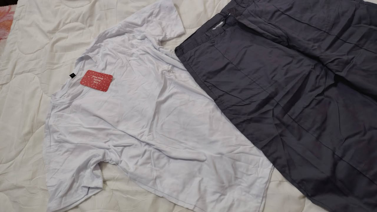 بنننناااات عندي بات اطفال ٢٥ قطعه  ع الفين. جيس  بي قطعتين


**إذا كنت صاحب هذا الإعلان وتريد حذفه لأي سبب، رجاءا أرسل رسالة إلى الدعم الفني**