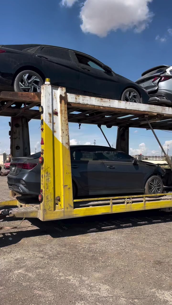 بسم الله الرحمن الرحيم 
نود اعلامكم   تم وصول 
وجبه جديده من السيارات الحديثه 
الى معرض الحدباء 
قرب جسر القياره 
بيع وشراء مراوس 🚗
للاستفسار مراجعة إدارة المعرض 
متواجدين من ال 10صباحآ الى ال10 مساءآ


**إذا كنت صاحب هذا الإعلان وتريد حذفه لأي سبب، رجاءا أرسل رسالة إلى الدعم الفني**