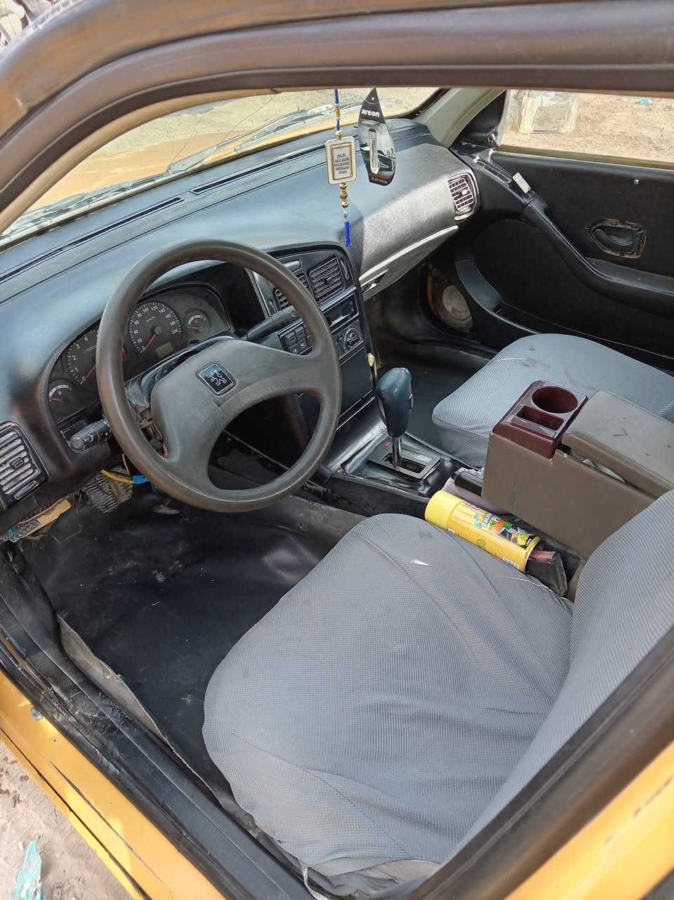 سلام عليكم
بيجو روى موديل 2009 محوره ونجي 4سندر

السياره كير مكفول المكينه تبخر
السياره بدون راعي
السعر 12 وبيه مجال
مكان السياره الديوانيه قضاء السنيه
***********
