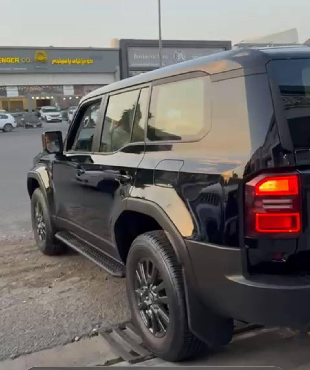 ***********
پرادۆ 2025 زیرو ماسی 10 الف کم ..
مواصفات R 0 .. معروفة..
رقم اربيل .. طلعتها ب ايدي من شركة لحد الان ..
ما ب ولا نقطة او شخط..
سعر 455 $ وب مجال 
ملاحظة ..
سيارة مو مالتي ما اجاوب على الخاص خابر صاحب السيارة.. 
*********** كركوك, العراق
