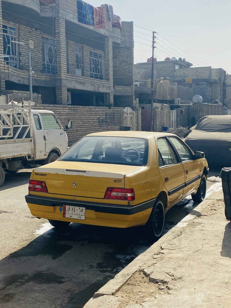 سلام عليكم بيجو لميس موديل 2013 بدون صبغ مكينا گير  خير من اللّه تخم تاير جديد حداديه خير من اللّا منضومة غاز بيها سياره بسمي تحويل ثاني يوم هيه مصفره غرامات مصفره لسعر 35 وبيها مجال بصيط مكاني بغداد
اي ستفسار ***********
