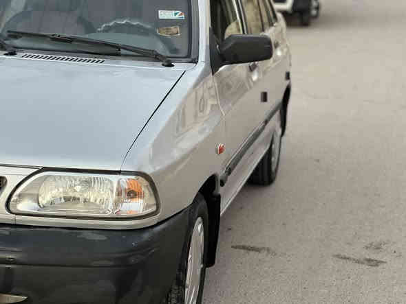 سلام عليكم سايبه2013 خصوصي بغداد سنويه مصاقطه مصفره من الغرامات مابيه لأضربه ولا صبغ تخم تاير جديد كير مكينه خير من الله حداده امامي خلفي جدد شواصي جدد تبريد تدفه شغال دوشمه كشنات بيه جراد بنيد قماره صندوكً ضربناه كلير جماليه وهاذه فيديو موجود ً..مكاني بغداد حي اور ***********..*********** .السعر 42 وبي مجال حك الجيه؟
