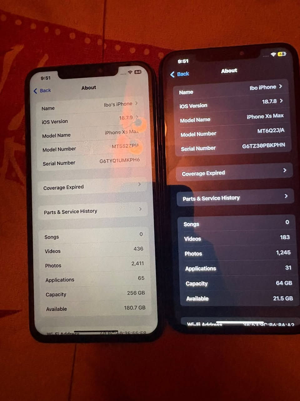 اكس اس ماكس عدد اثنين 
اثنيناتهم مبدل بطارية و شاشة و ظهر مكسور 
كل واحد بسعر و بيهن كارتون مطابق هم وياه 
***********
