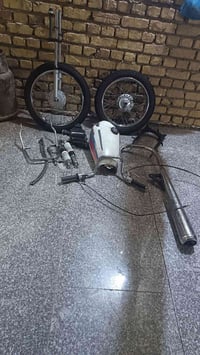 غراض اربعه قير شبه الجديد سعرهن 120 وبيهن مجال ابيعهن كلهن يريد هنا يخ...