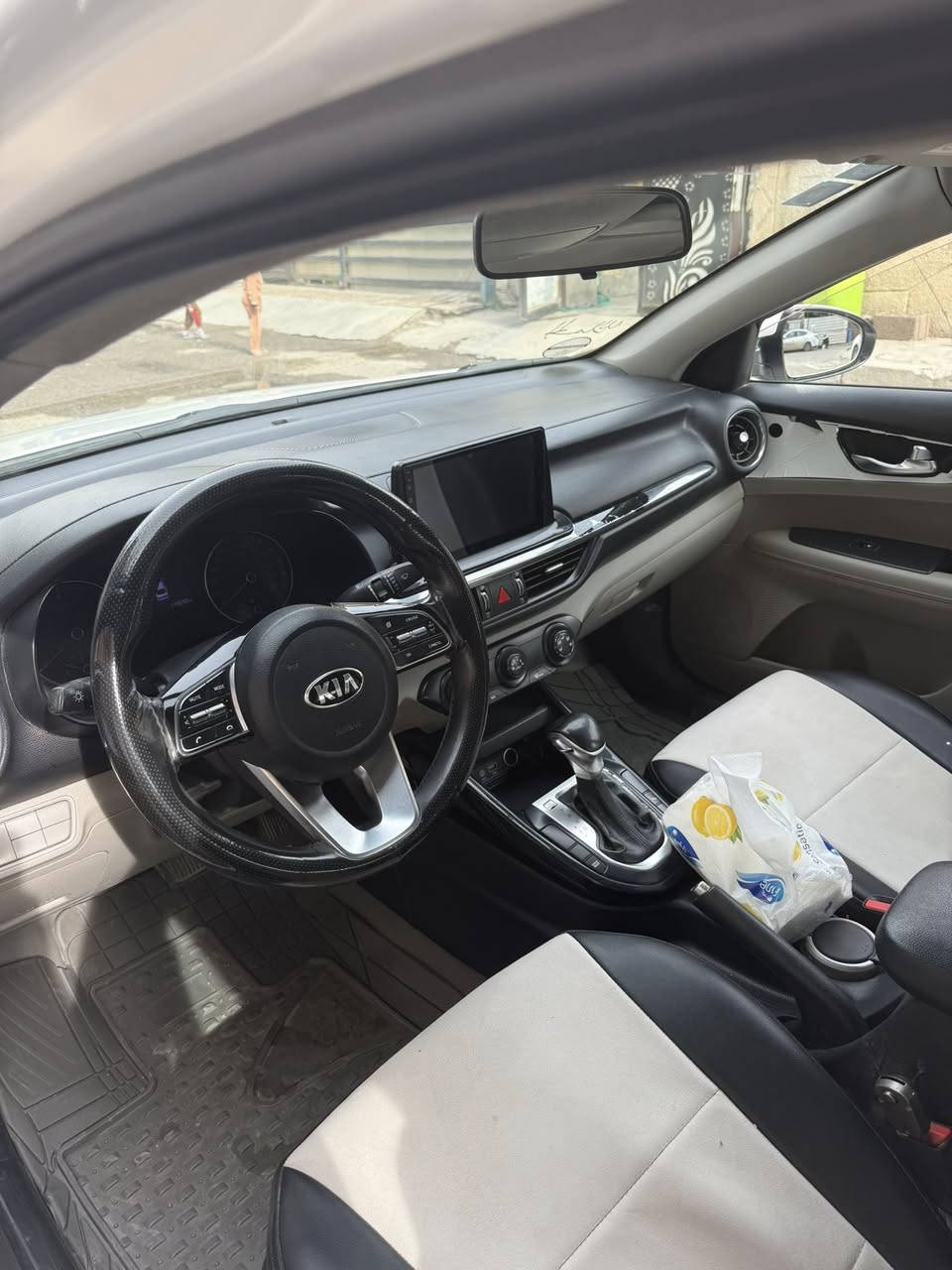 السلام عليكم
سيراتو 2019 فول مواصفات 

محرك 1.600 / بصمة تشغيل / بصمة ابواب / تشغيل عن بعد / لد امامي / لد خلفي / حساس امامي / حساس خلفي / فول تحكم ستيرن / تبريد قطعتين / شاشه وكاميرا خلفيه / شاشة عطلات بالدشبول / بلوجكتر ليزري / صندوك ذكي / كشنات خلفيه قلااب / مري شفط / اشاره بالمرايه / 3 انظمة قياده ( ايكو - سبورت - نورمال )

كير محرك تبريد صدر كلها كفاله

ماشيه 118بس السياره جديده بمعنى الكلمه 

مكفوله من الصبغ والتبديل بلاديه بيها بارد جداً بسيط بالجاملغ الخلفي مقدر شبر تقريبا

مغلفه ارضيه جلد ومدوشم الكشنات والسياره مرتبه مال جناي الصور تحجي

سعرها 153


**إذا كنت صاحب هذا الإعلان وتريد حذفه لأي سبب، رجاءا أرسل رسالة إلى الدعم الفني**