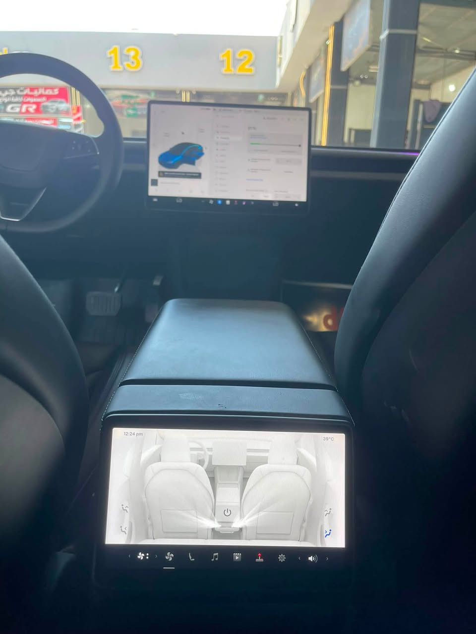 تيسلا ٣ 
تيسلا 3 
Tesla 3 2024 
Single motor 
Online 
الشكل الجديد 
🔋الشحنه الوحده🔋 تمشي من 650 كلومتر

‏ 🆕 (الشكل) الجديد. 

مقاعد تبريد وتدفئة 
ستيرن تدفئة 
والعديد من المواصفات 

السياره اني مستورده داخله جديد

رقم بغداد بسمي ترقيم جديد

مكاني بغداد الوزيرية

‎ السيارة وارد أمريكي موديل 2024. �

* 12000. معروضة للبيع بمسافة مقطوعة

* السياره بعده زيرو جديده جداً

* 

* تسارعاً قوياً من 0 إلى100 كم/س في غضون4 ثانية. 🚀🚀🚀�

* .

* السياره فول موصفات اجه بشكل جديد

* شاشه خلفيه للتحكم 

* حادث بنيد فقط فقط 

معروفه موصفات التسلا 

* السعر ١٨٥ $ورقه او بي مجال بسيط

* اي استفسار وتساب او اتصال 

* عل الرقم
* ⁠***********
