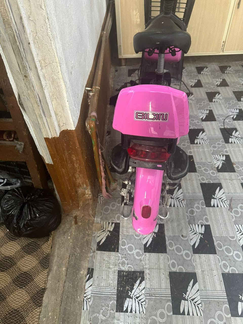 نضيفه جديدة قفلها 250


**إذا كنت صاحب هذا الإعلان وتريد حذفه لأي سبب، رجاءا أرسل رسالة إلى الدعم الفني**