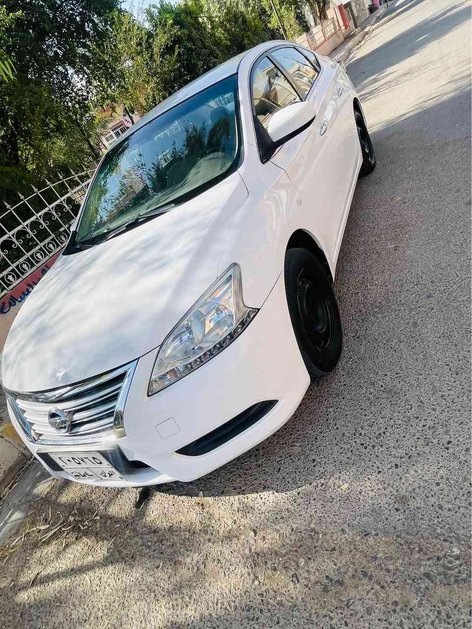 سلام عليكم  نيسان سنترا موديل 2016 خليجي 
محرك 16 مواصفات معروف طايرات جديد تاخم صدر جديد يعني ربع مصرف مابي  سيارة بدون قطرة صبغ 3 مكان بارد بي بدون فتح  كير او محرك ابشرط فقط كير مفتوح بس ابشرط خير من الله سيارة احلي من الصورة  سنوية  باقي ٩شهر  مامنتهي تحويل ابشرط مكاني بكركوك سعر 110وبي مجال ***********
*********** كركوك, العراق
