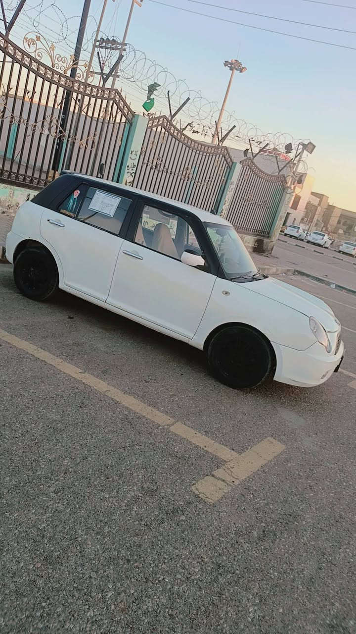 السلام عليكم ليفان مديل 2013 بيها خياسات ملكطيهن دوس والربعه مال الجملغ مكفوله من الضربه حدديه هسه مبدلها كهربائية كلها شغاله تخم تاير السيارة حلوه مكينه بيها خيط تبخير للستفسار اتصال *********** غير متواجد على الفيس السعر 29 وبيها مجال كلش قليل
