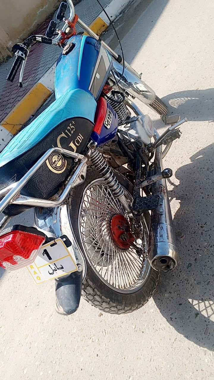 للبيع تايكر 19محرك مجفت صالنصه رياضي انطيك شرط شلعه ومعدل السعر 280وبي مجال مكاني  الحجاج الخاص مفتوح


**إذا كنت صاحب هذا الإعلان وتريد حذفه لأي سبب، رجاءا أرسل رسالة إلى الدعم الفني**