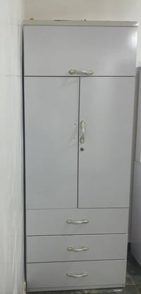 ميز • كنتور
