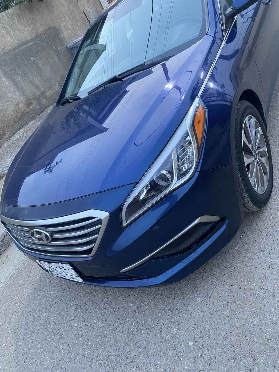 سوناتا 2017 للبيع
وارد أمريكي
حادثة دعامية أمامية فقط
نظيفة والاستعمال شخصي
المحرك والقير بحالة ممتازة
مكيف شغال، الفحص جاهز
السونر موجود (بالصور)

💰 السعر: 140
📞 الهاتف: ***********
🔁 أقبل المراوس بسيارة النترا تكون جيدة وبدون أضرار كبيرة
