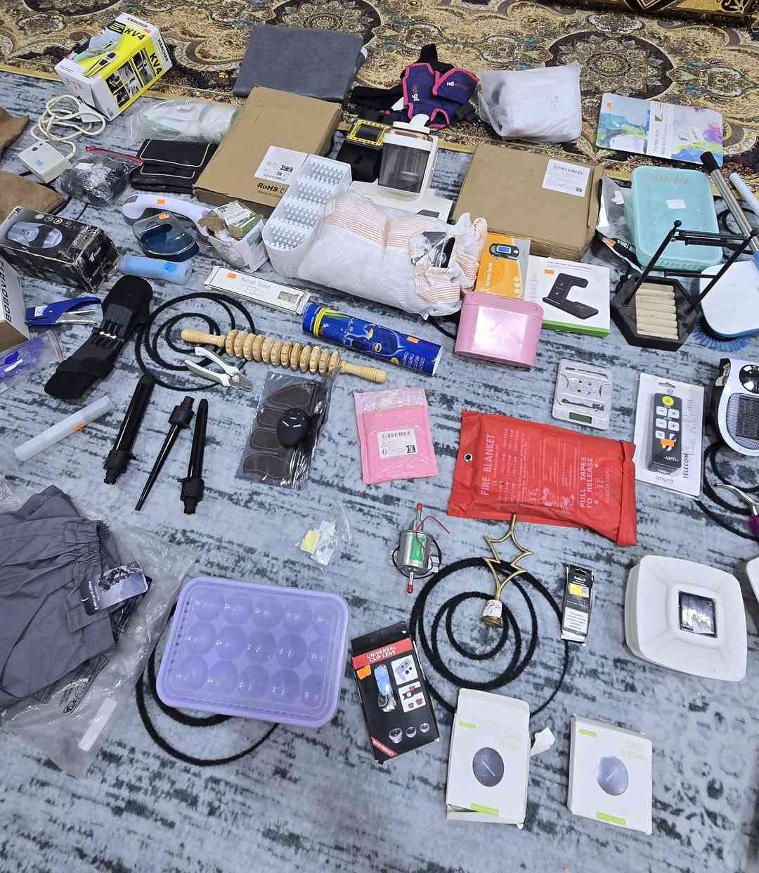 بلاش لو القطعه الف هم انته مستفاد 
شلعه بيهن كارتون كامل  تغريبآ 55 قطعه 60
غراض باله اوربيه  
سعر الكل 40 الف


**إذا كنت صاحب هذا الإعلان وتريد حذفه لأي سبب، رجاءا أرسل رسالة إلى الدعم الفني**