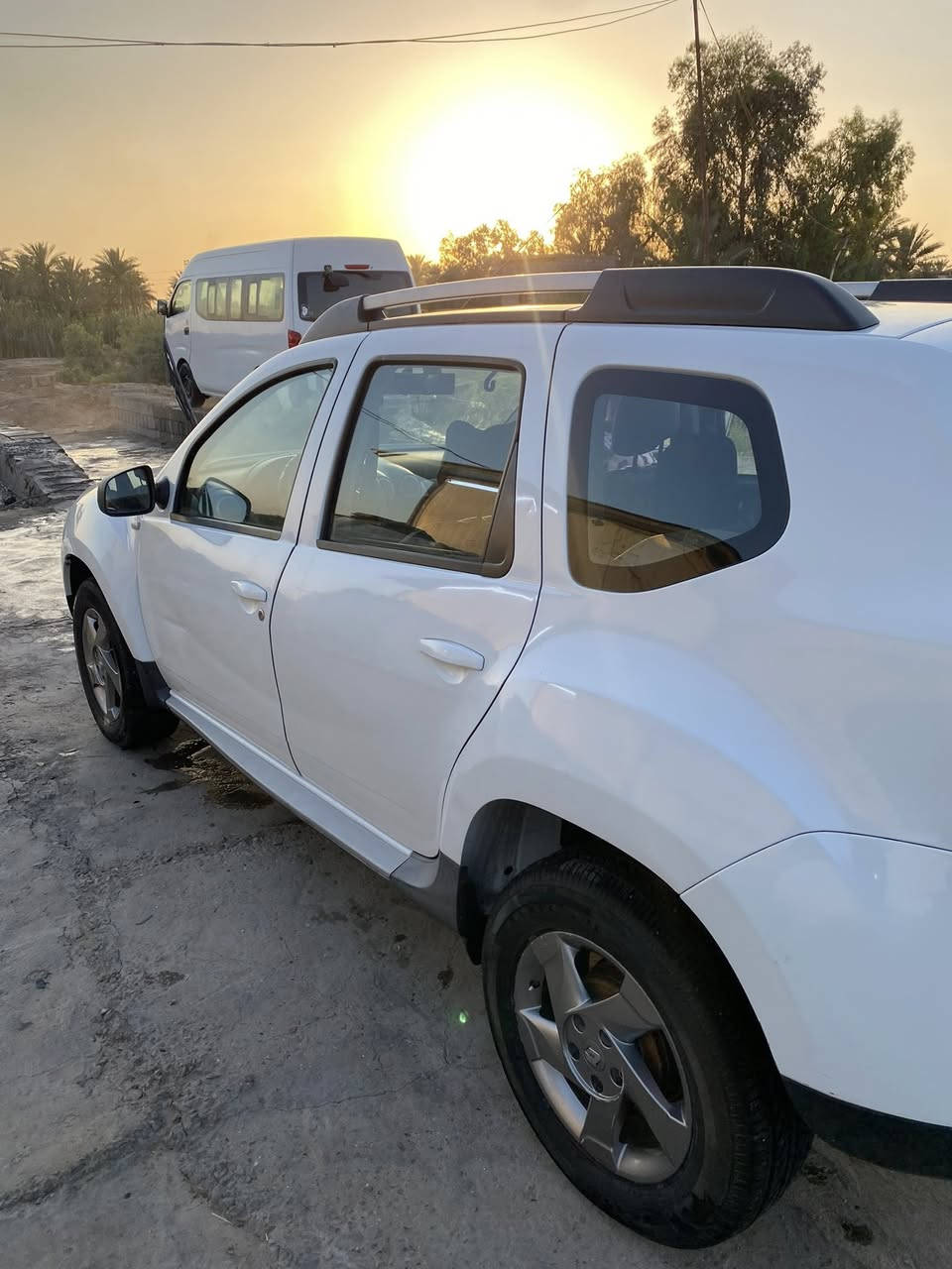 السلام عليكم
رينو دايستر ٢٠١٣
منضومه غاز حكومي
جام كهرباء
دومشه جديده
حداديه نضيفه
تايرات نضيفه
شاشه وحساس خلفي
محرك جديد وكير نضيف
مكفوله ماعدى قطعتين جاملغ وشبر من البنيد السعر ٦٨ وبي مجال بسيط
مكاني مركز الحله شارع الجمعيه
رقم /***********//***********
