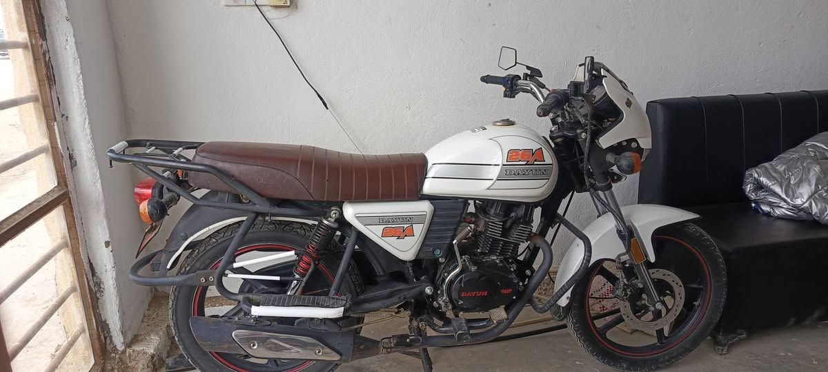 البيع دايوان25 كفاله عامه وراق المكان صويره شارع 20 خاص او ***********
