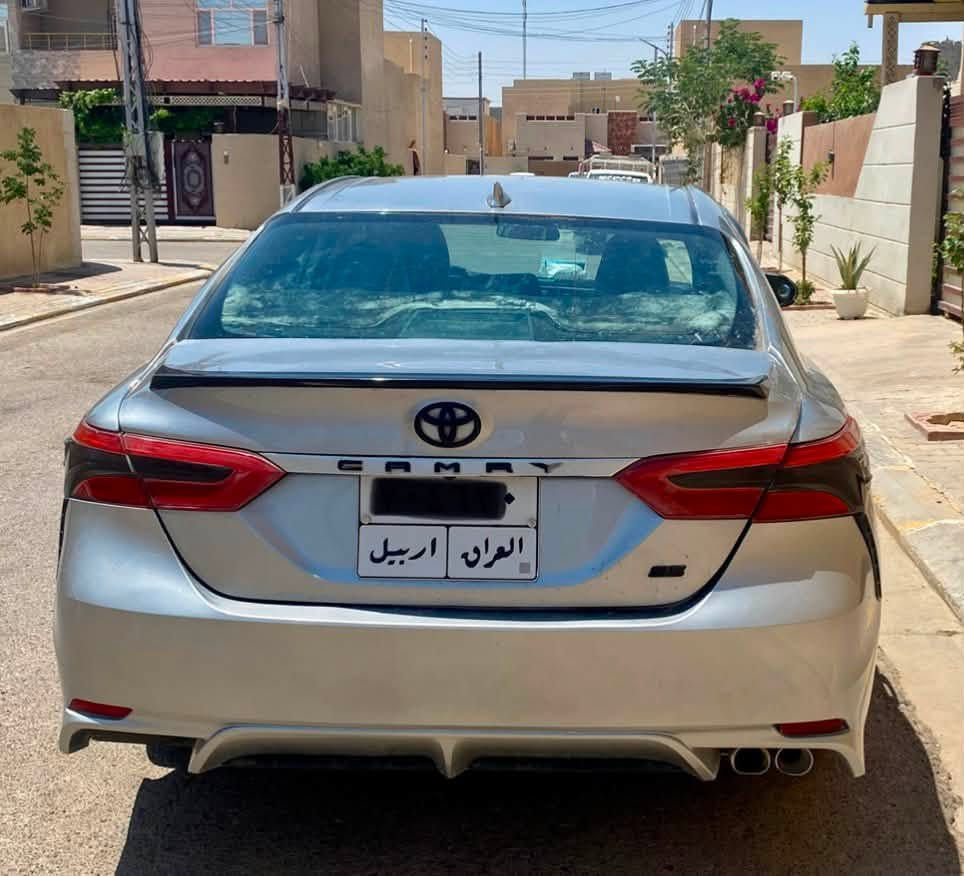 كامري سلفر 2020 se
بيها خمس قطع  ثلاث  خلفيه اماميه قطعتين   راس بونيد وجاملق 
عتذر عن مروس
لبيع فقط   
سنويه تسقط 2027
2020 se
ممشه 100k
السعر 144$ ورقه 
مكان بيجي 
***********  وتساب
