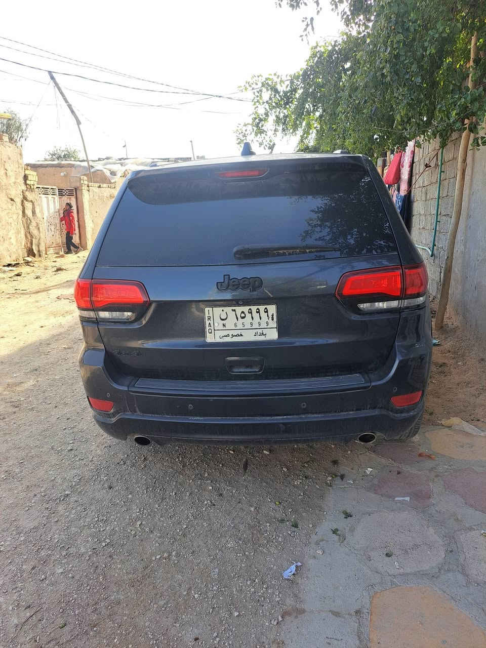 جيب شيروكي 15
جيب موديل 15
لمتد فول عدا الاشاير بل مري
مراوس بجمسي تيران
***********
