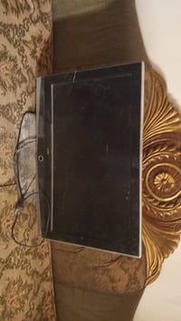 شاشة • ام خيل