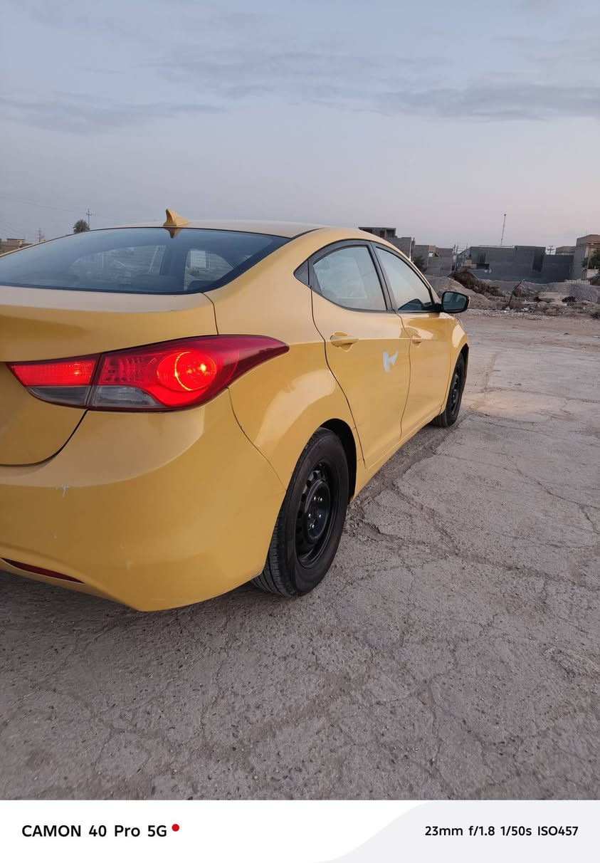 سلام عليكم النترا 2012 أمريكي بس بنيد والباقي ليبل واحد بدون دواخل جاهزه مكينه كير حداديه تبريد تخم تاير رقم بغداد بسمي هزه جديده ورقم جديد مصفره هيئه وغرامات مكاني كربلاء السعر 93 وبيها مجال ***********
