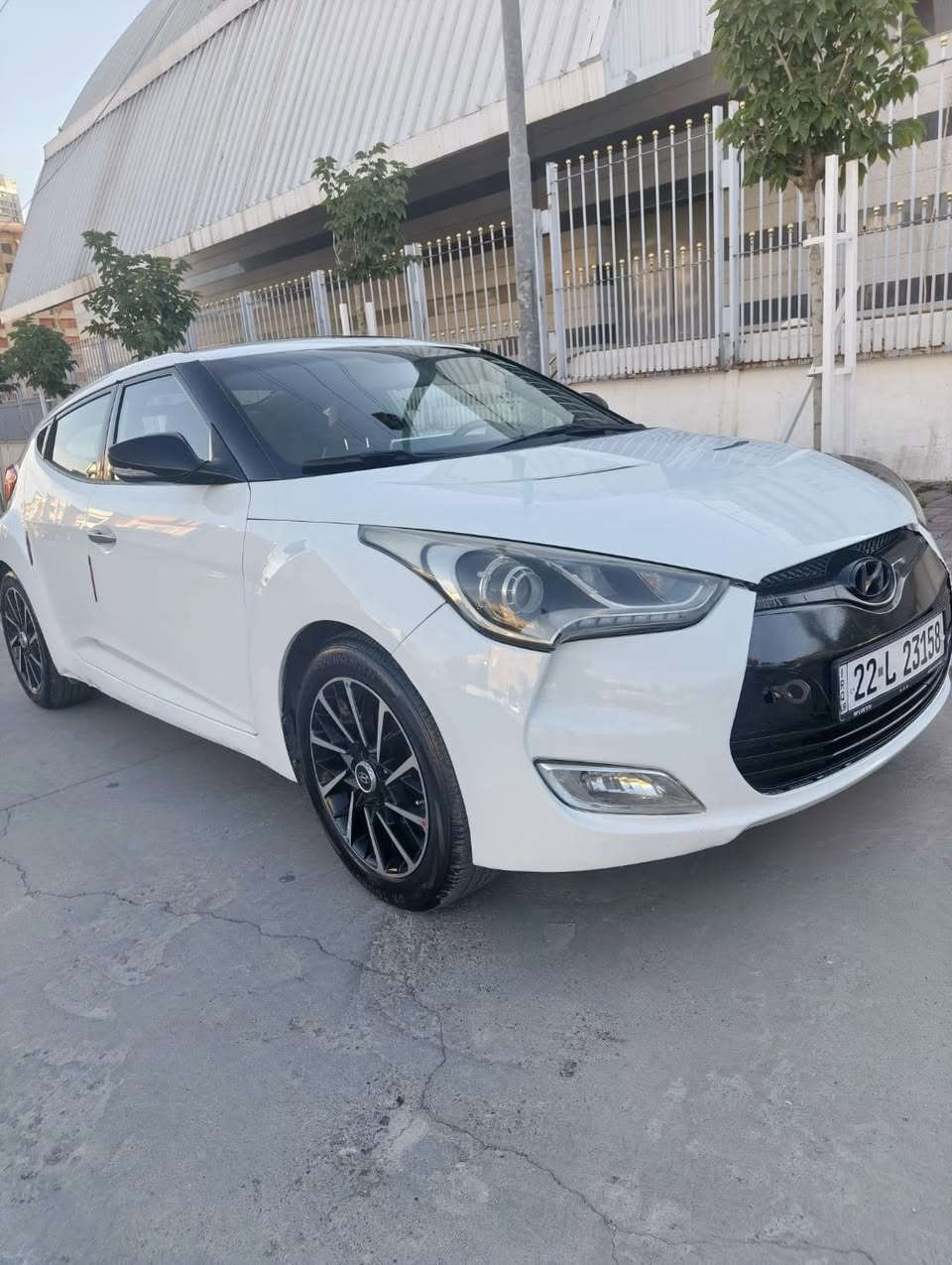Hyundai Veloster 2013
هۆندای ڤلۆستەر ٢٠١٣
بیلاد ناو سور 
پانۆڕاما
کوشن هیتەر 
سوکان ڤۆلیۆم
بەسمە
شاشەیە
کامێرا
سەنەوی تازەیە 
تەحویلو غرامە بە شەرت 
سەیارەکە بێ بۆیاخ بێلێدراو
گێڕو مەکینە بە شەرت
لە سلێمانیم 
***********
